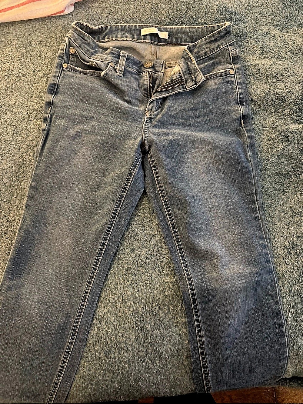 Lauren Conrad Skinny Jeans in Blue